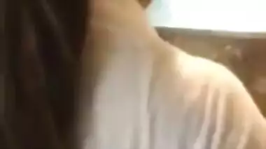 Hot Mumbai Girl’s Sexy MMS Exposing Boobs And Legs In Hotel Room