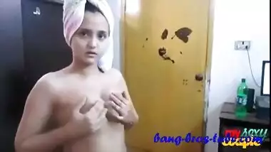 Tamil Gf Horny Milf Sonia after Shower Hardcore...