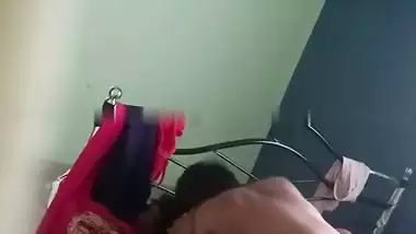 Nasty neighbor records an HD desi porn of a couple