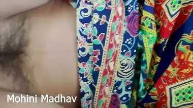 Desi Sexy Indian Bhabhi Was Very Hot With Her Friend And Fucked Hardcore When There Was No Husband A
