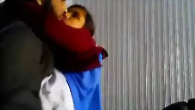 Maulana fucks an 18-year-old girl in Pakistani sex MMS