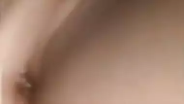 Today Exclusive- Desi Girl Showing Her Pussy On Video Call