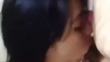 HOT PAKI GIRL SUCKS A COCK AND RECORDING HERSELF