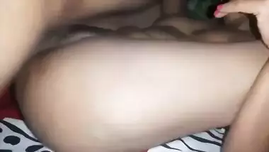 Desi MILF has mouth and muff scored by man who captures XXX model