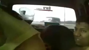 Mote doodh wali desi girl ki car mai sex masti ka mms