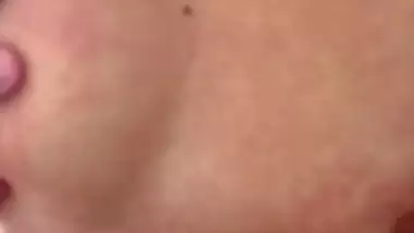 SEXO DURO Y REAL EN LA DUCHA CON LA MORENA CULONA DE MI CUÑADA HASTA LLEVARLA AL ORGASMO