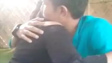 Desi lover very hot kiss