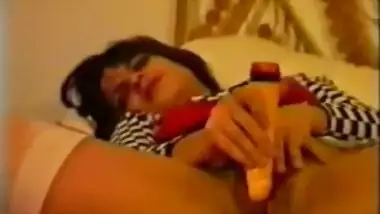 vintage British Indian JADE masturbates with toys