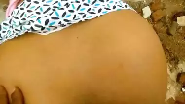 Indian Milf Cought Pissing Outdoor In Public By Stranger Fucking Hard