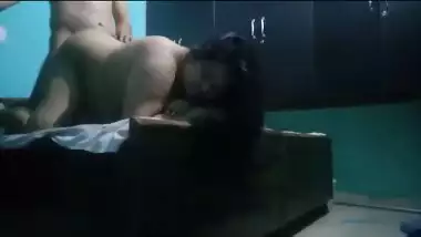 Sexy chubby Desi girl gets fucked in doggy XXX style by her neighbour MMS