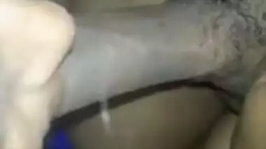 XXX pornographer fucks the fetching Desi girl's mouth in MMS tape