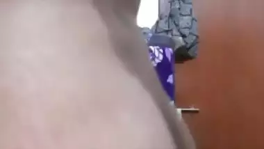 Today Exclusive- Desi Girl Showing Her Nude Body To Lover On Video Call Part 1