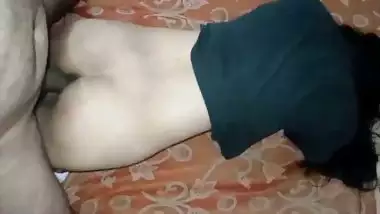 Soteli Bahin Aur Main Raat Ke Andhere Me