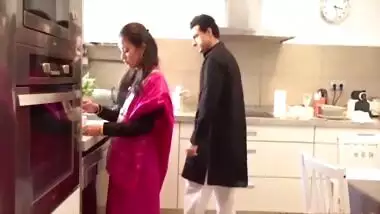 Kam Wali Bai Ne Dekhi Makan Malik Or Malkin Ki Chudai - Jade Preesleyy
