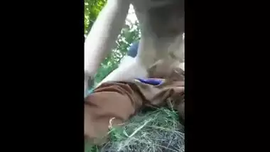 Desimms of a horny college slut enjoying outdoor sex with her senior