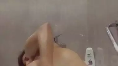 Hot and sexy Pakistani bebe another many sex mms videos part 8