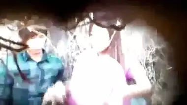 Indian Lovers Outdoor Sucking Dick At Park Corner - Wowmoyback