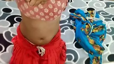 Young Boy - Desi Stepmom Giving Blowjob To Xxx In Hindi Audio Dirty Talk Saarabhabhi6