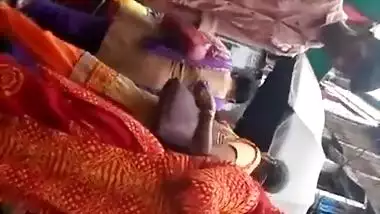 big ass gujju aunty in saree 