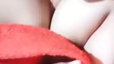 Lovely Desi wench teases with her massive XXX breasts on live cam