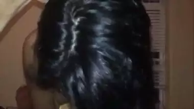 Long-haired Indian teen sucks BF's XXX penis before chudai begins