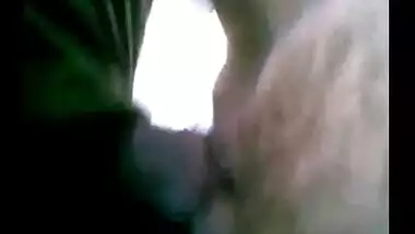 Sexy Indian Wife Giving Blowjob & Fucked in the Car By Cock Scandal