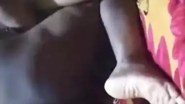 Desi whore has young man's XXX tool in her pussy on era