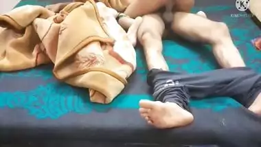 Sasur Ne Bahu Ko Rat Ko Choda Full Video With Audio Slimgirl
