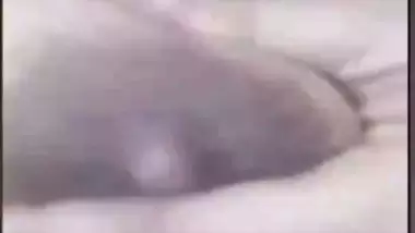 Sexy bhabhi nude breasts showing on video call