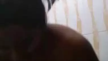 Indian Telugu Babe Swathi Naidu Shower MMS