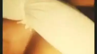 Webcam Desi whore demonstrates her big XXX breasts to the partner