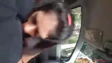 Indian porn mms of Noida office girl sucks boss dick in car