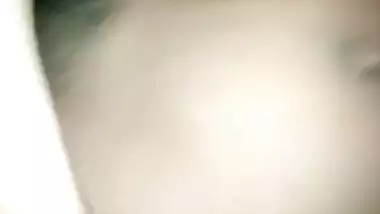 Desi girl doesn't suspect that many people will see the MMS XXX video