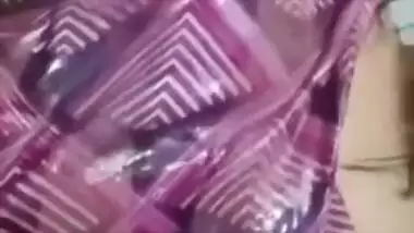 Desi stunner in sexy gown reveals XXX tits when taking a shower