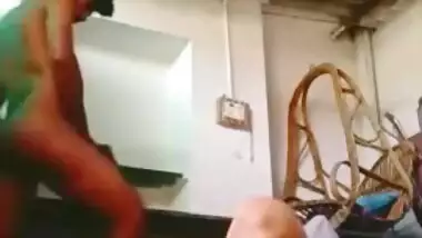 Husband make Desi girl's pussy wet before XXX sesh in front of camera