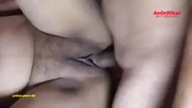 Indian hot sexy school teture ko student ne class room me chod chod ker uski chut ke uper Ras dala