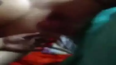 Excited Desi guy jerks off and drops all cum on wife's XXX breasts