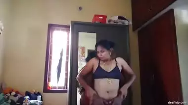 South new married bhabhi hubby recording showing wife’s hungryness