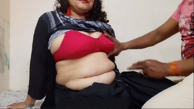 Look Sister Busty Indian Porn at indiancloud.mobi