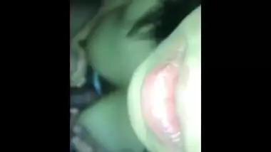 Huhbby pees on dirty talking wife, she says ” Kitna Mootega behen ke Laude”