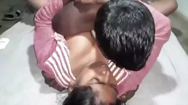 Dusky big boobs bhabhi hardcore sex viral MMS