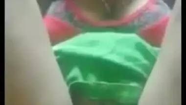 It is safe to say that big boobs are the main advantage of Desi whore