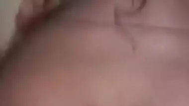 Bold wife ready to expose her face while sucking her life partner’s cock