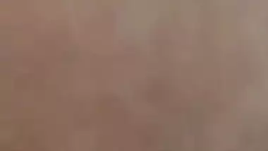 Desi MILF has XXX ass and doesn't feel shy to put it on man's face