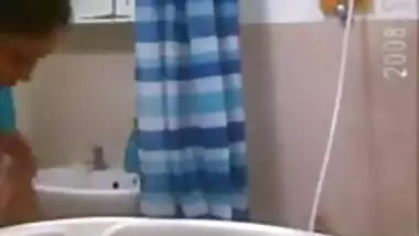 Escort Girl Bathing Nude For Porn Movie