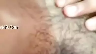 Today Exclusive- Horny Desi Girl Showing Her Boobs And Wet Pussy