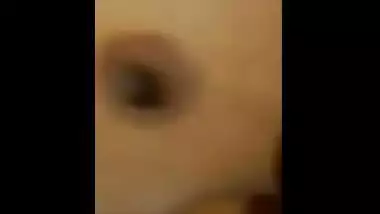 Lucky guy enjoys a quick blowjob from a horny house wife