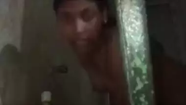 Desi female buys a camera and takes it to shower room to film XXX video