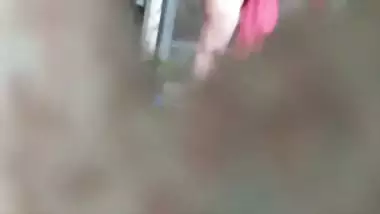 Bengali big ass girl outdoor bath caught by neighbor