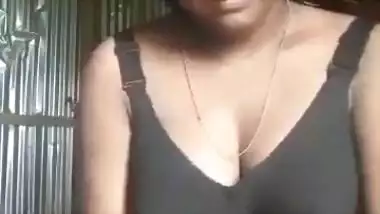 Beautiful Desi Super Sexy Girl Showing On Video Call With Bangla talk